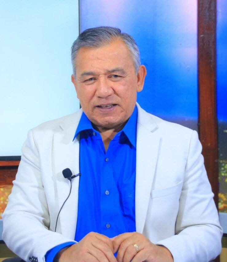 Dr. Carlos Héctor Acevedo Oliva